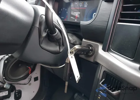 2025 Ford F-150 Xl из США, поврежденный, VIN 1FTFW1L52SKD96686